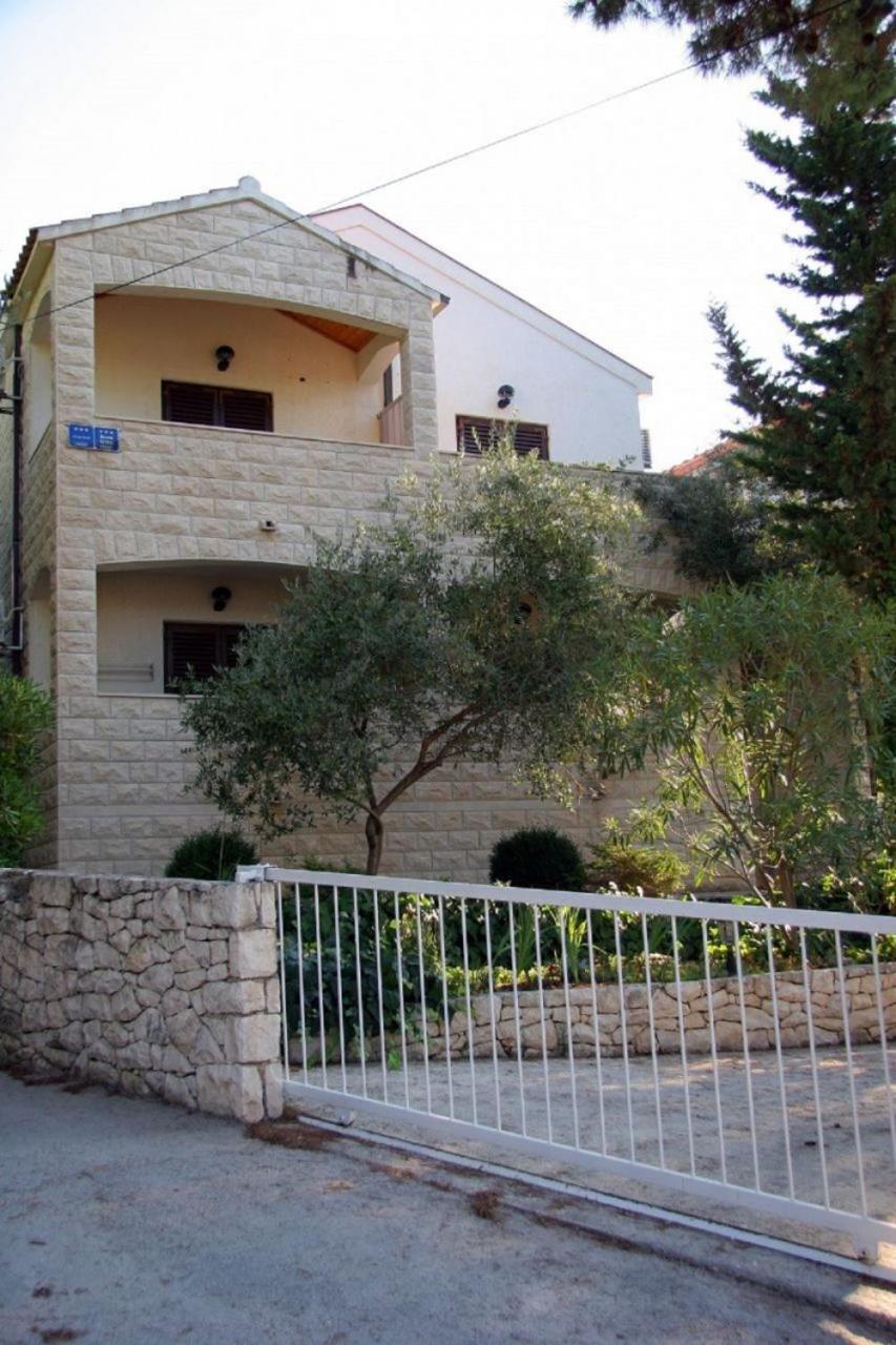 Apartments Demar Splitska Dış mekan fotoğraf